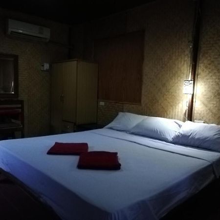 Chian Guesthouse Chiang Rai Zewnętrze zdjęcie